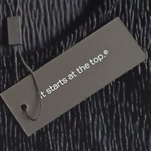 Cable & Gauge Womens Tunic. - Picture 7 of 8